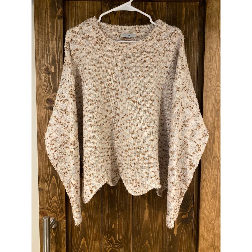 FATE Scalloped Hem Marbled Knit Crop Sweater